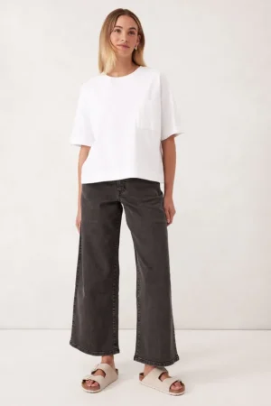 Tees^Ceres Life Boa Boxy Pocket Tee